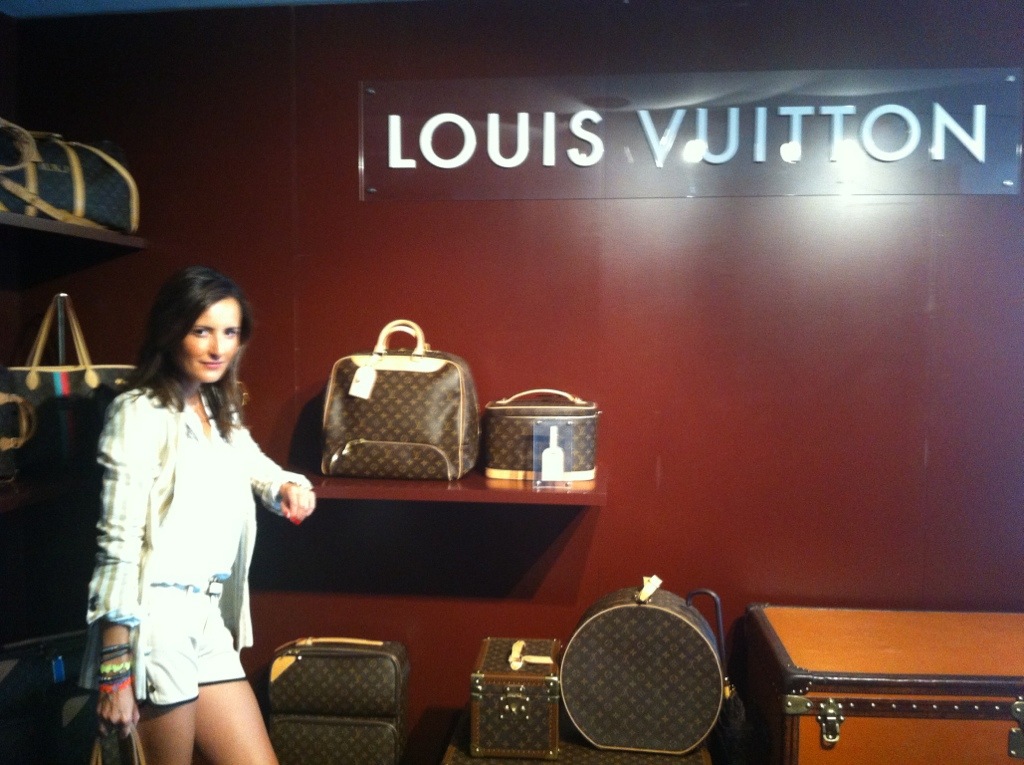 Fitting in Louis Vuitton Spain headquarter